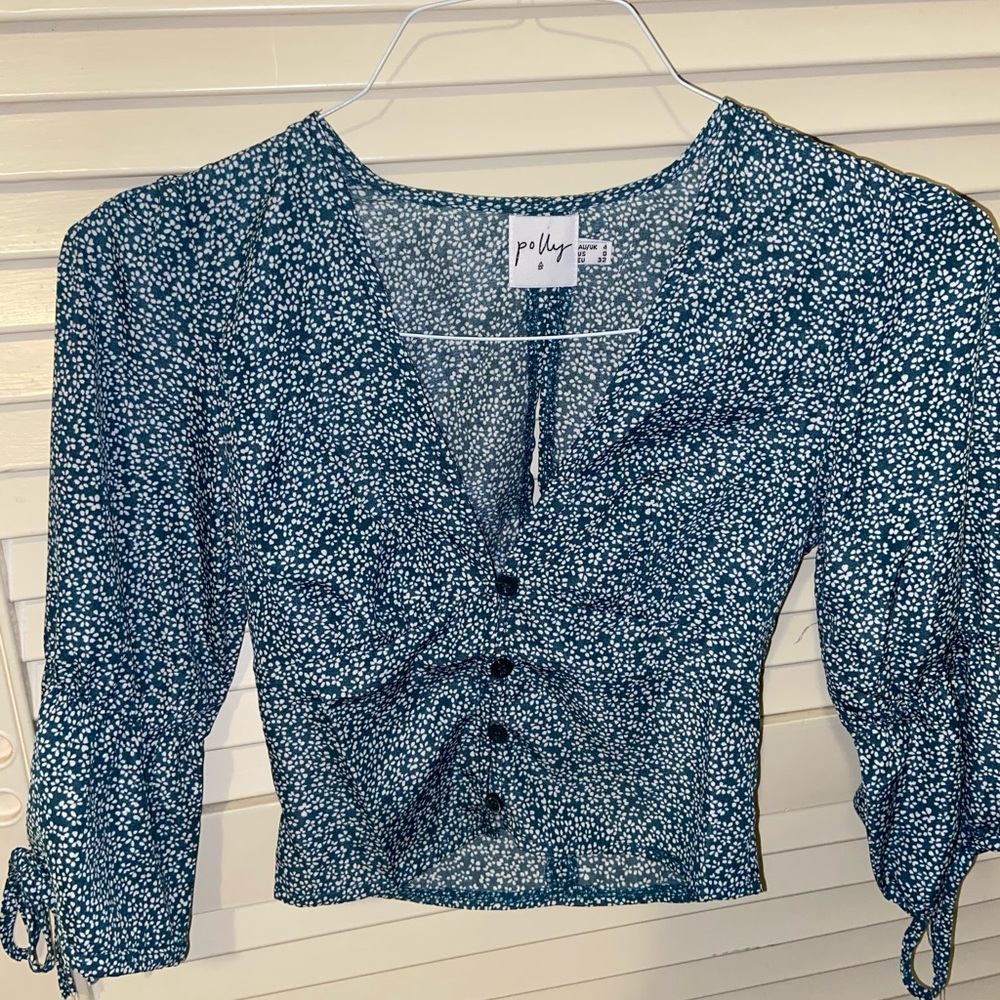 Super cute Princess Polly XS top!!